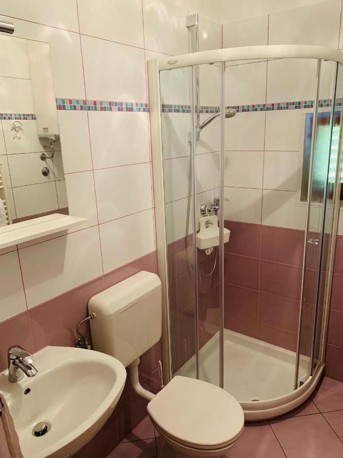 Funtana-Mia Rooms B&B Esterno foto